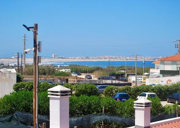 Casa Margarida Ferrel (Leiria)