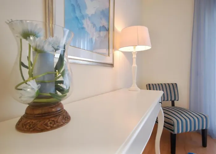 Casa Margarida Ferrel (Leiria)